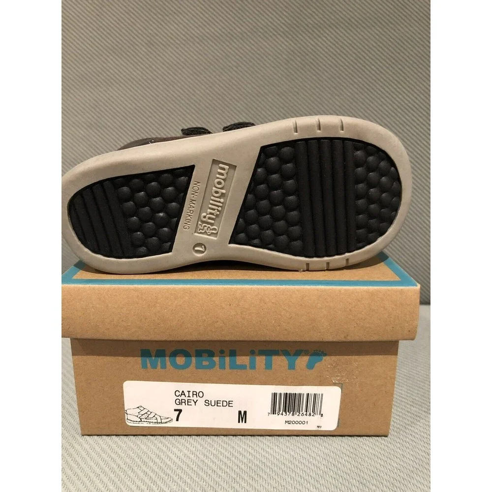 New Mobility Cairo Baby Boy Walking Shoes Boots Grey Suede Size 7 Leather